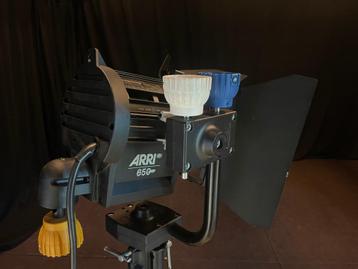 ARRI 650 Plus (met yoke) - fresnel spot (20 stuks) beschikbaar voor biedingen