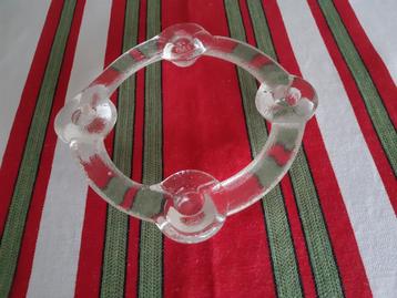 Vintage glazen kaarsenhouder beschikbaar voor biedingen