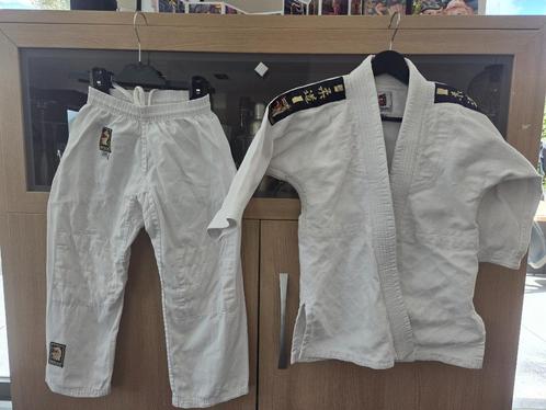 3 kimono's 130, broek 140 karate, judo, verdedigingssport, Sport en Fitness, Vechtsporten en Zelfverdediging, Gebruikt, Judo, Ophalen of Verzenden
