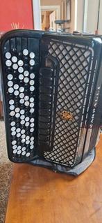 Accordeon Scandalli Chromo Superior Do 2 basses belges, Ophalen, Gebruikt, Scandalli