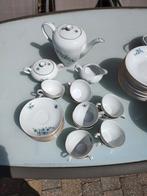 Koffie-eetservies met bloemmotief., Ophalen