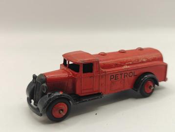 Dinky Toys England 25d - Petrol  Tank Wagon beschikbaar voor biedingen