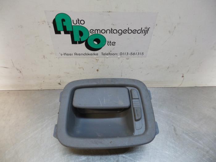 Handgreep Achterklep van een Mercedes Vito (Vito 03-), Auto-onderdelen, Carrosserie, Mercedes-Benz, Gebruikt, Ophalen of Verzenden