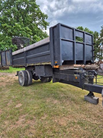 Kiepwagen  beschikbaar voor biedingen