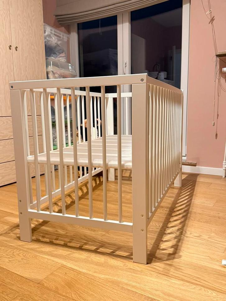 Lit bebe Gulliver, Kinderen en Baby's, Kinderkamer | Bedden, Zo goed als nieuw, Ophalen