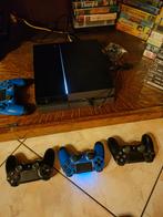 Playstation 4 met 3controllers en eventueel een paar games, Games en Spelcomputers, Ophalen, Zo goed als nieuw, Original, Met 3 controllers of meer