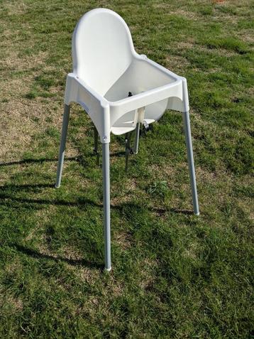 Setje baby spullen beschikbaar voor biedingen
