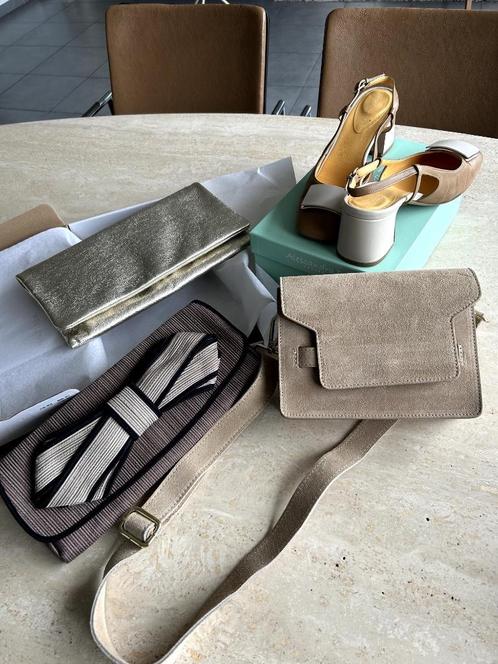 handtassen en schoenen, Handtassen en Accessoires, Tassen | Damestassen, Nieuw, Handtas, Beige, Ophalen