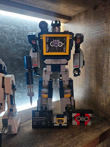 Lego 10358 Transformers Soundwave. beschikbaar voor biedingen