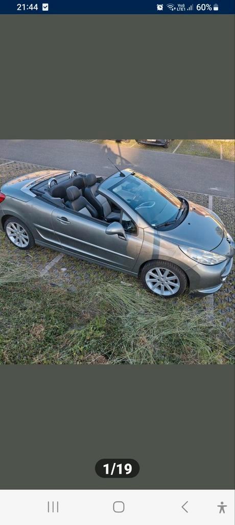 Peugeot 207cc Roland Garros Paris prêt à immatriculé, Auto's, Peugeot, Particulier, Lederen bekleding, Benzine, Cabriolet, Handgeschakeld