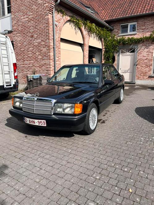 mercedes 190e, Auto's, Mercedes-Benz, Particulier, 190-Serie, Benzine, Berline, 4 deurs, Handgeschakeld, Zwart, Grijs, Stof, Achterwielaandrijving