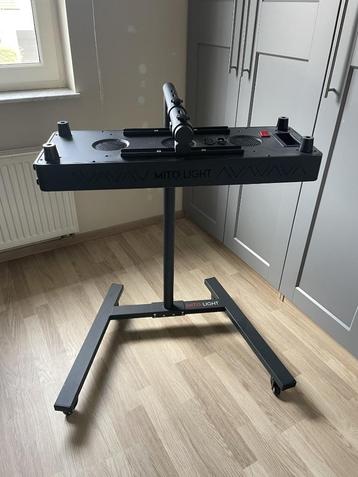 Mito Red Light Expert 4.0 + Horizontal Stand te koop beschikbaar voor biedingen