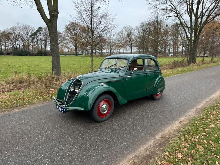 Perfecte Peugeot 202BH | 1948, Auto's, Oldtimers, Bedrijf, Peugeot, Benzine, Stadsauto, 4 deurs, Handgeschakeld, Groen, Beige