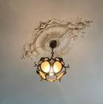 hanglamp van bewerkt mat glas en bewerkt metaal, Huis en Inrichting, Ophalen, Zo goed als nieuw, Glas