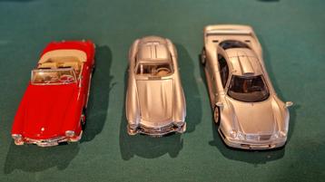 Mercedes-Benz 1/18 beschikbaar voor biedingen