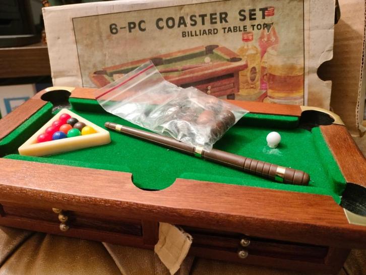 Vintage mini pooltafel onderzetters, Antiquités & Art, Curiosités & Brocante, Enlèvement ou Envoi