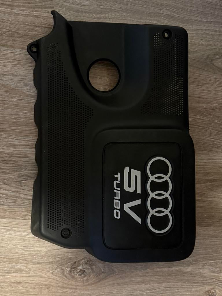 Audi tt 8n(mk1) engine cover, Motoren, Ophalen, Zo goed als nieuw