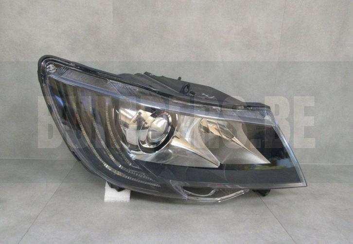 Koplamp SKODA SUPERB 2 II Facelift XENON DRAAIEND 13-15 RH R, Autos : Pièces & Accessoires, Éclairage, Utilisé, 6 mois de garantie