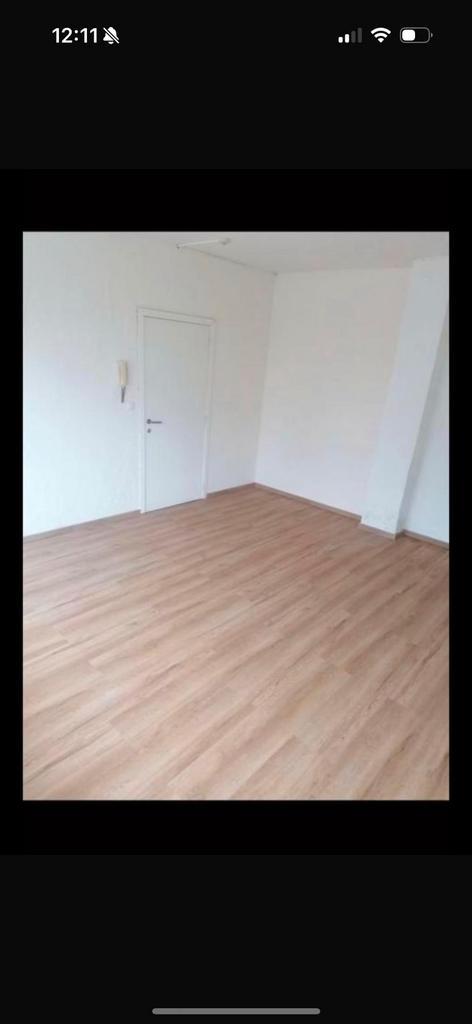 Beau studio a louer au rez de chaussee pour une persone, Immo, Appartements & Studios à louer, Province de Namur, 20 à 35 m²
