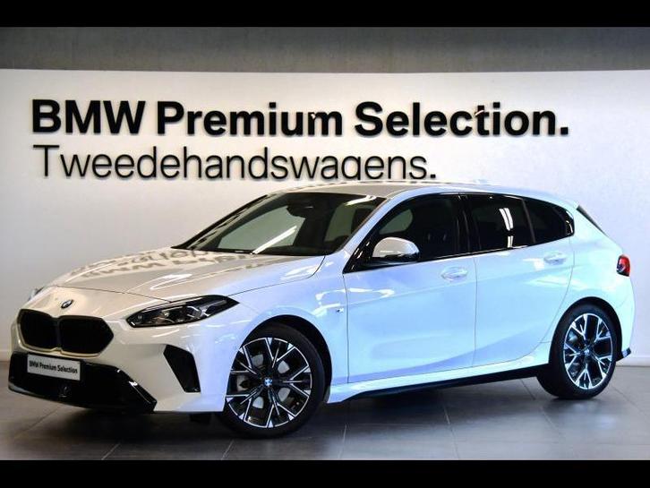 BMW Serie 1 120 M PACK HARMANKARDON CAMERA HEA, Auto's, BMW, Bedrijf, 1 Reeks, Adaptieve lichten, Adaptive Cruise Control, Airbags