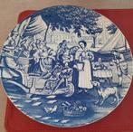 Twee zeer oude Delfts blauw van Boch borden, Antiek en Kunst, Ophalen of Verzenden