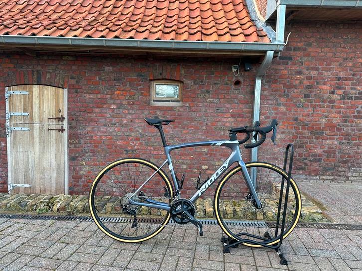 Ridley Fenix disc 105, Vélos & Vélomoteurs, Vélos | Vélos de course, Comme neuf, Autres marques, Carbone, Enlèvement