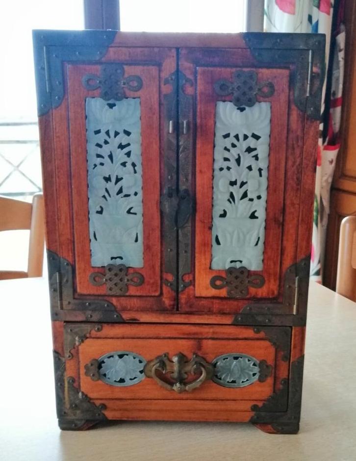 Boîte à bijoux, Bijoux, Sacs & Beauté, Boîtes de maquillage & Beauty case, Comme neuf, Rigide, Brun, Enlèvement ou Envoi