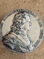 Zilveren medaille Pieter de Grote in Parijs 1717, Ophalen of Verzenden, Zilver