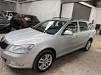 Skoda Octavia 1.6 diesel 4x4, Auto's, Euro 5, Stof, Zwart, 4 cilinders