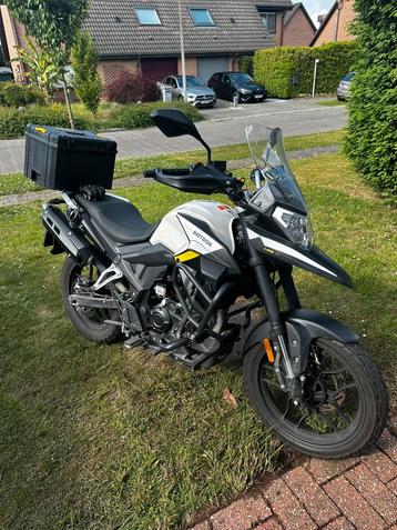 MOTRON X NORD 125, Particulier, Scooter, Éclairage LED