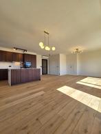 Luxueus en energiezuinig appartement op toplocatie, Roeselare, 135 kWh/m²/jaar, 3 kamers, 357 UC