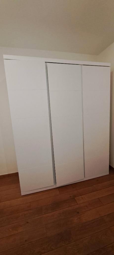 3-deurs kledingkast Vastiau Godeau, Huis en Inrichting, Kasten | Kleerkasten, Gebruikt, 150 tot 200 cm, 200 cm of meer, 50 tot 75 cm