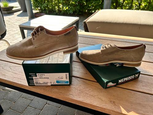 Mephisto veterschoenen maat 40,5, Kleding | Dames, Schoenen, Zo goed als nieuw, Ophalen