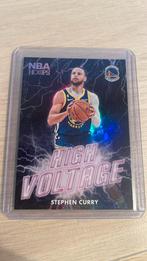 2023-24 Hoops Stephen Curry High Voltage, Hobby en Vrije tijd, Nieuw, Ophalen of Verzenden, Plaatje