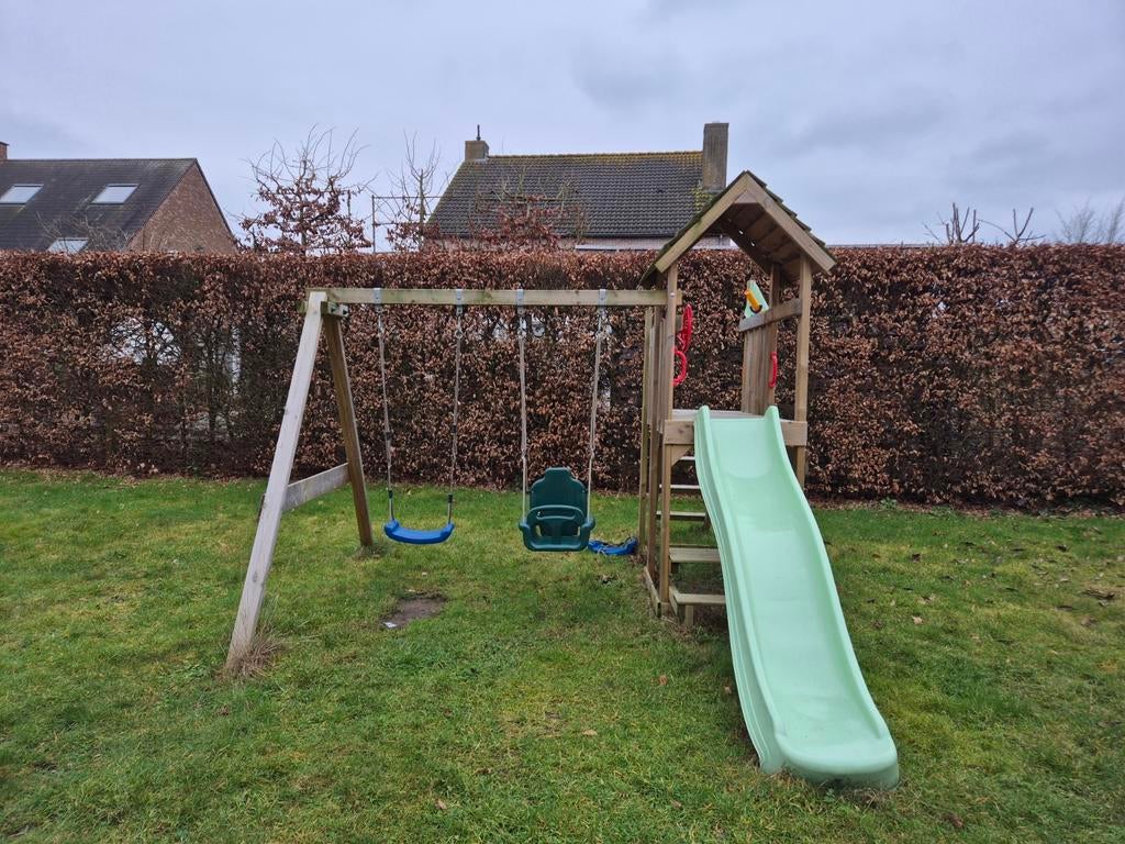 Speeltoestel multiflyer Wickey met picknicktafel en glijbaan, Enfants & Bébés, Jouets | Extérieur | Aires de jeux, Toboggan, Enlèvement