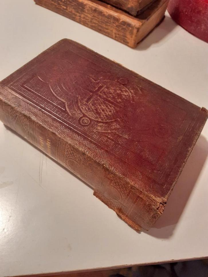 Antiek kerkboek, Antiek en Kunst, Antiek | Religieuze voorwerpen, Ophalen of Verzenden