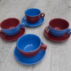 Mokkatasjes met onderbordjes, Ophalen