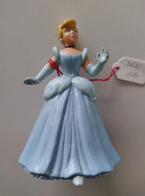 Vintage Disney - Figurines Cendrillon - Cendrillon - Allemag, Collections, Disney, Utilisé, Statue ou Figurine, Cendrillon ou Belle