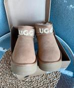 Ugg style laarsjes, Ophalen of Verzenden