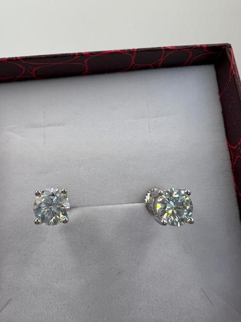 Boucles d’oreilles, Handtassen en Accessoires, Oorbellen, Nieuw, Ophalen