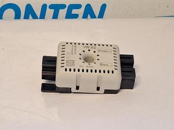 Antenne amplificateur d'un Volkswagen Golf