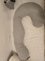 Zwangerschapkussen of borstvoedingkussen, Huis en Inrichting, Woonaccessoires | Kussens, Ophalen, Zo goed als nieuw, Grijs, Overige vormen