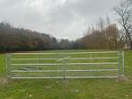 Plaatsen dubbel(9m) en enkel(5m) weidehek