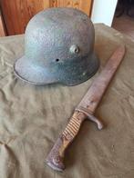 Coque de casque allemand ww1 + baïonnette., Ophalen of Verzenden