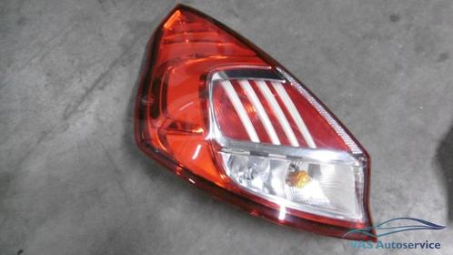 Achterlicht achterlamp Ford Fiesta 2016  LED  links, Auto-onderdelen, Verlichting, Ford, Gebruikt, Ophalen of Verzenden