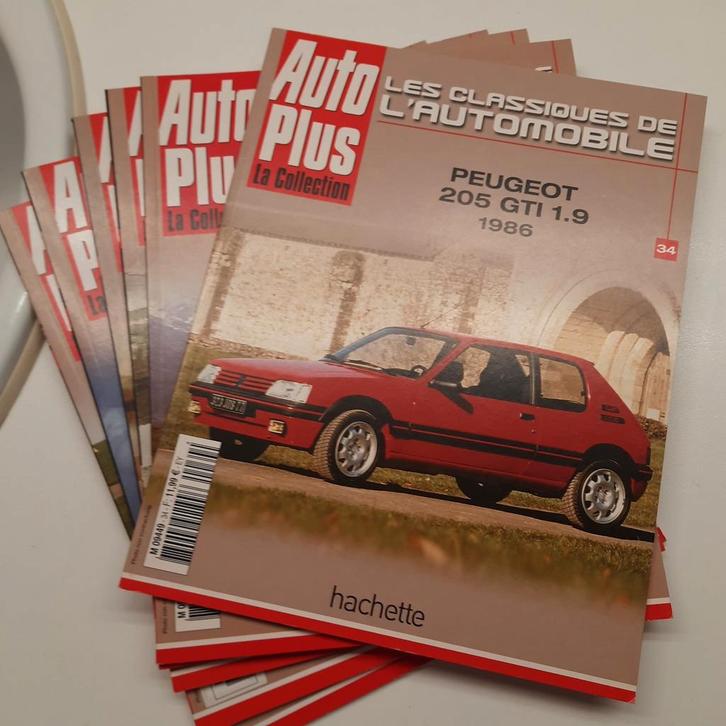 AUTO PLUS: 6 ex.LES CLASSIQUES DE L´AUTOMOBILE*NEW*, Boeken, Auto's | Boeken, Nieuw, Peugeot, Ophalen