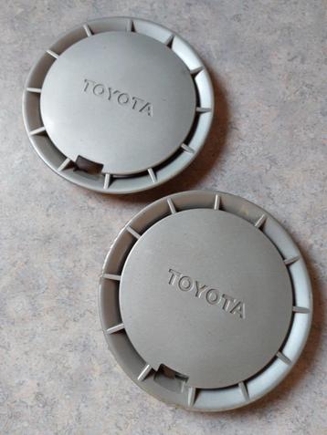 Vends enjoliveurs Toyota  beschikbaar voor biedingen