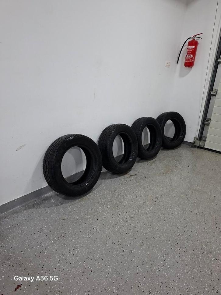 Pneu (s) d'hiver Continental NEUF - non utilisé, Autos : Divers, Accessoires de voiture, Enlèvement