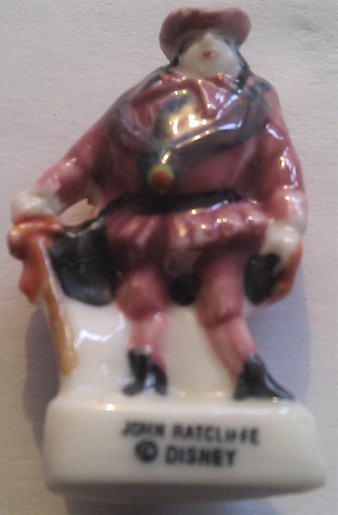 Santon porcelaine, fève galette des rois, DISNEY J. RATCLIFF, Collections, Religion, Comme neuf, Christianisme | Catholique, Autres types