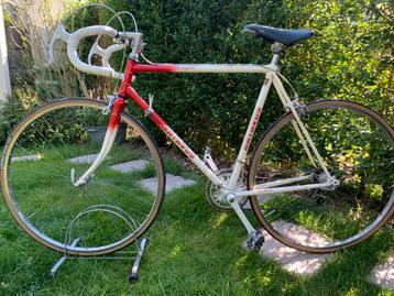 Retro koersfiets  beschikbaar voor biedingen